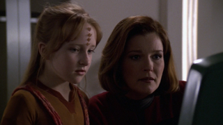 Kate Mulgrew Wanted to Return to <i>Star Trek</i> to Bring in the Next Generation of Fans